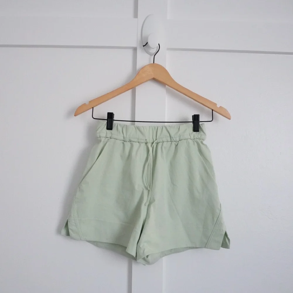 Lululemon Green High Waist Shorts